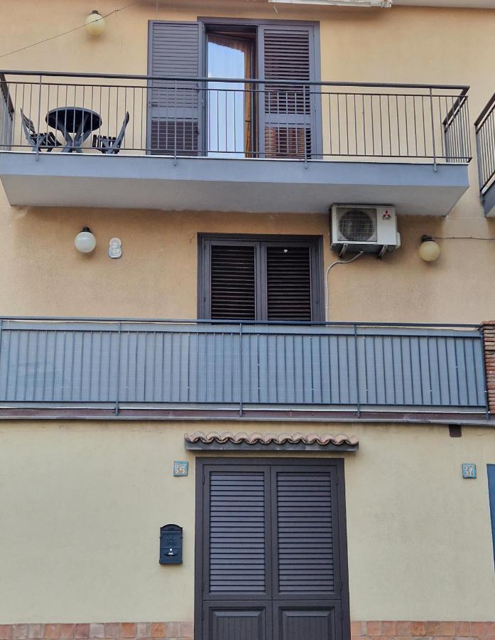 L'Isola E I Faraglioni House Apartment Aci Trezza Exterior foto