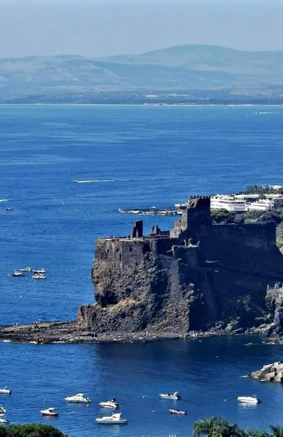 L'Isola E I Faraglioni House Apartment Aci Trezza Exterior foto